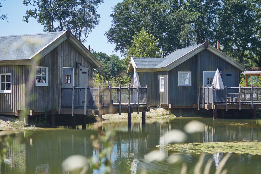 Vakantiehuizen aan de waterkant bij de Efteling