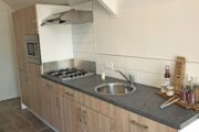 Keuken in het Beach House aan het Veluwemeer