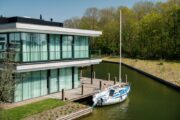Luxe vakantiehuizen met aanlegsteiger