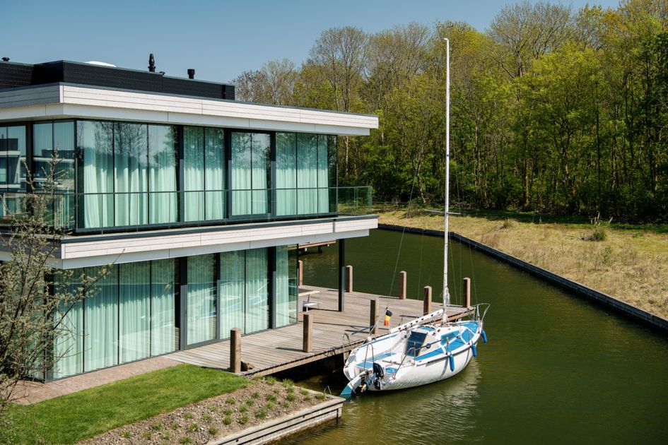 Luxe vakantiehuizen met aanlegsteiger